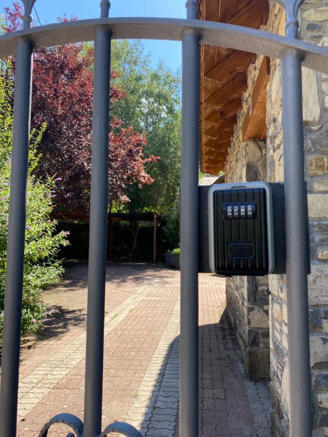 Casa Moron Villa Villanúa Eksteriør bilde