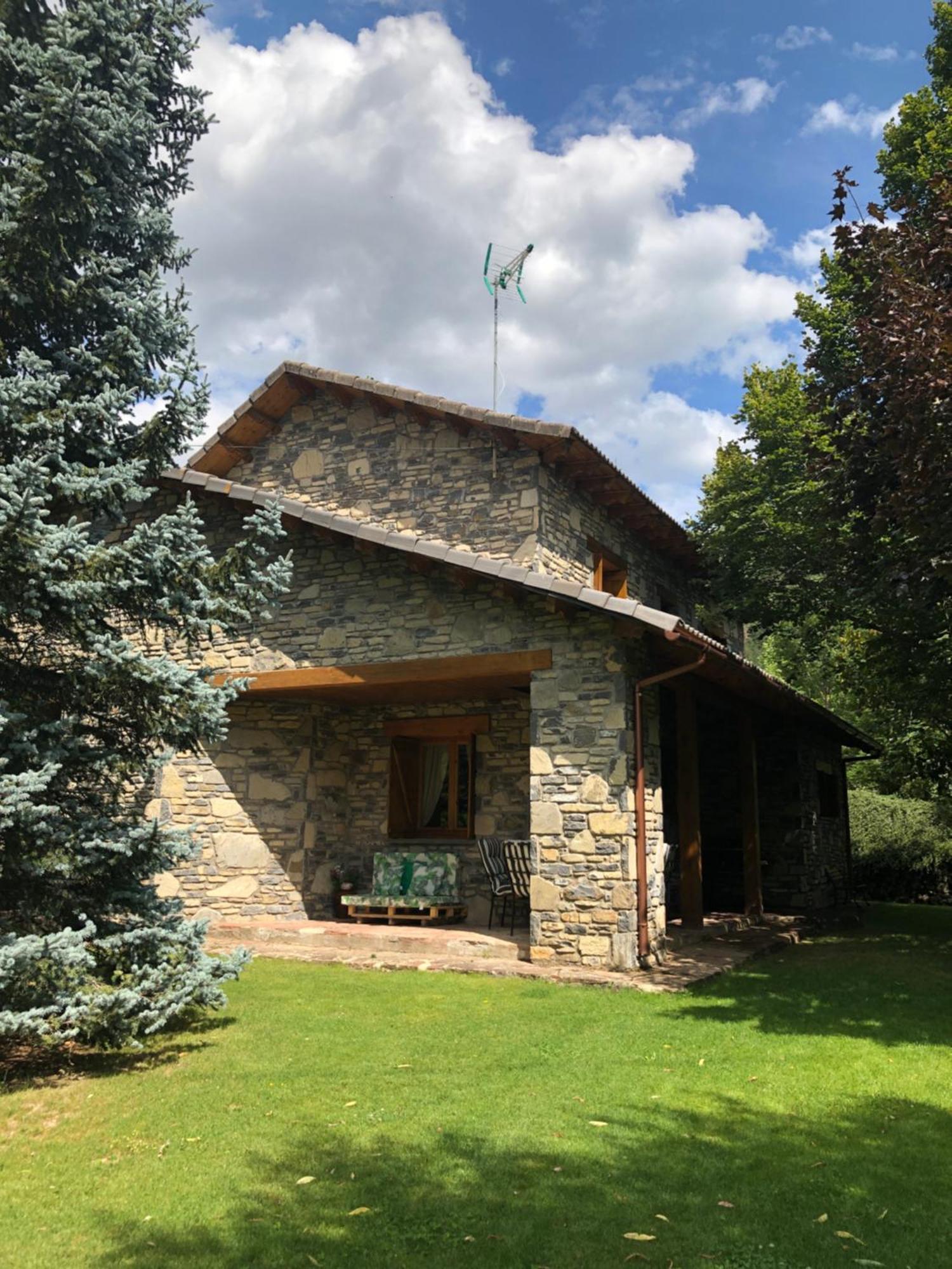 Casa Moron Villa Villanúa Eksteriør bilde