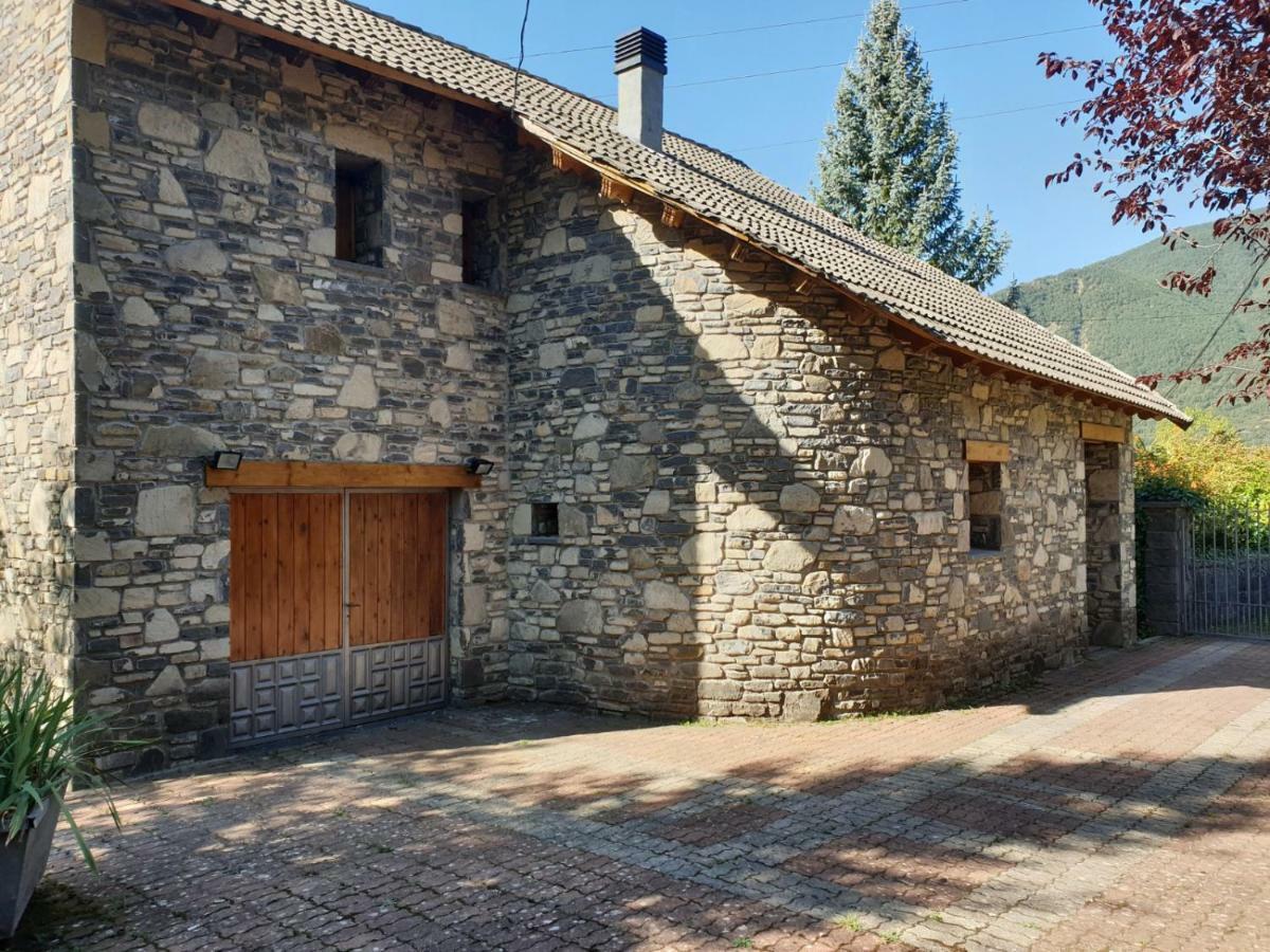 Casa Moron Villa Villanúa Eksteriør bilde